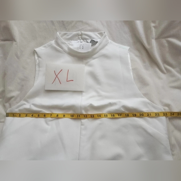 H&M Bead-embellished Top.TOP ONLY White BNWT. Pants Separately sold NO LOW BALL! - Picture 9 of 15